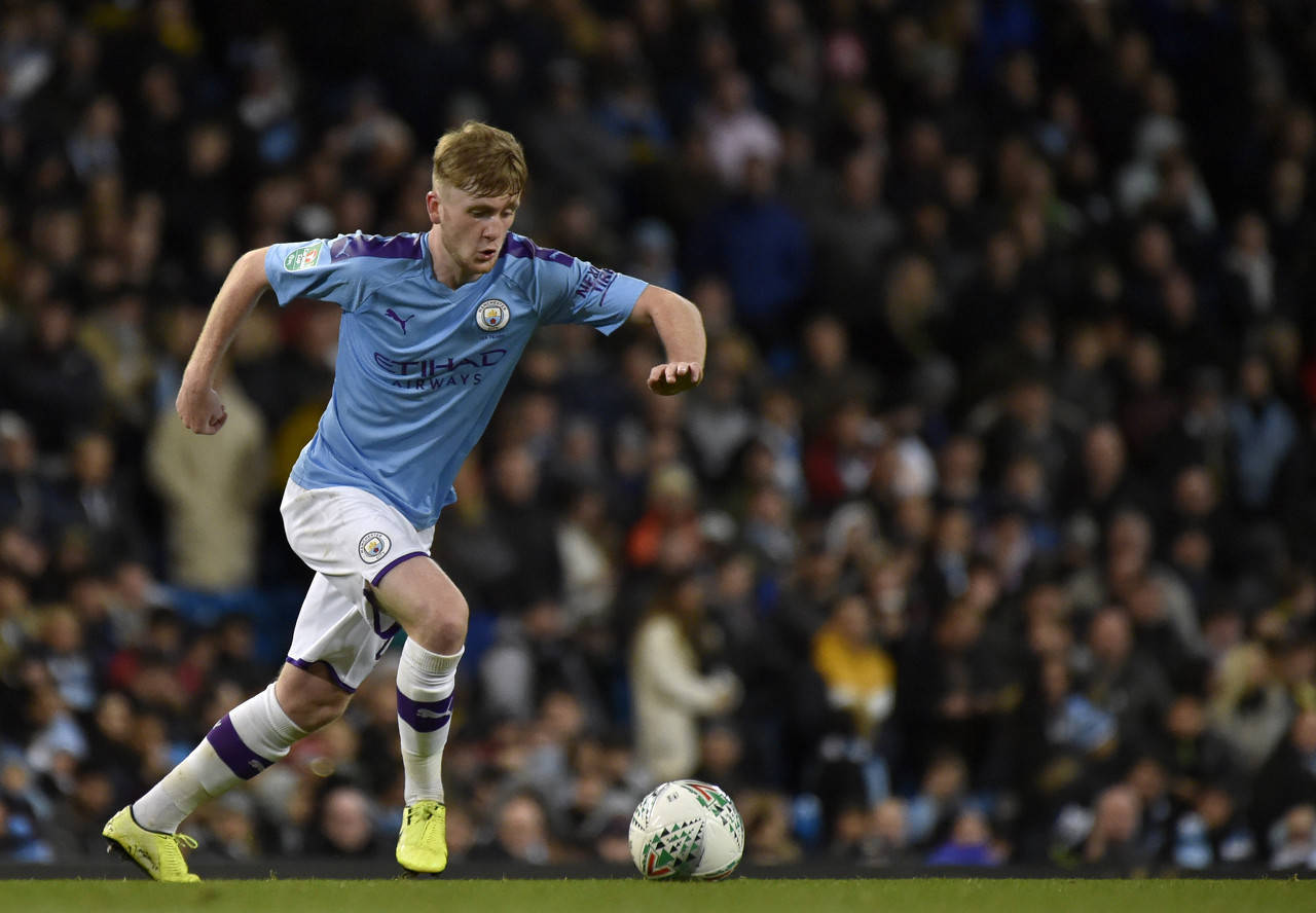 记者：霍芬海姆650万镑报价21岁中卫卡勒姆-多伊尔，被曼城拒绝