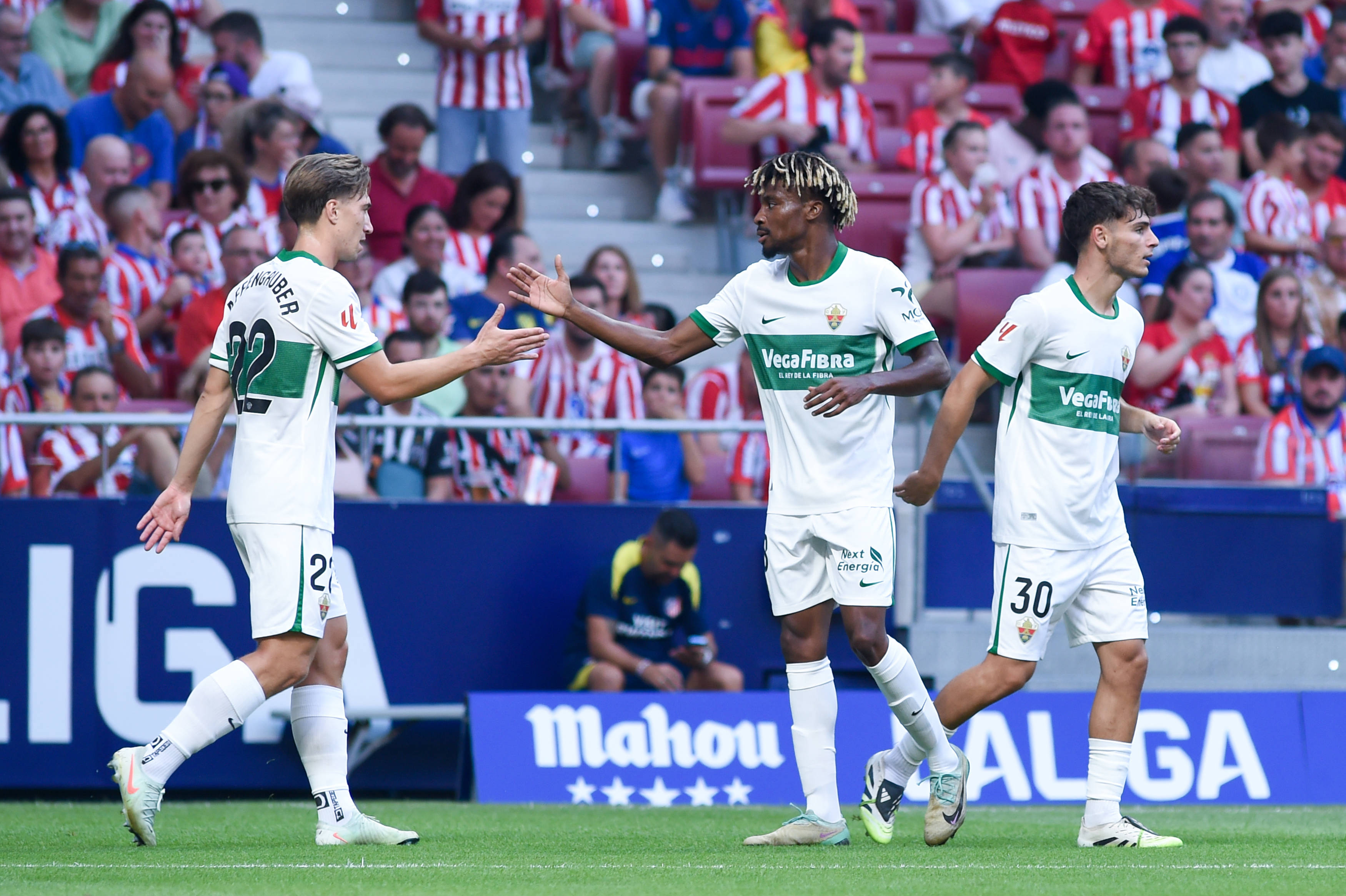 (体育)足球——西甲:马德里竞技平埃尔切