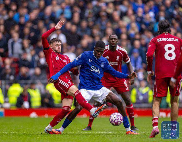 体育|英超:利物浦胜埃弗顿